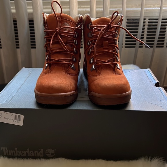 Timberland boots, Junior’s TBOA1PL M,size 4 - Picture 3 of 4
